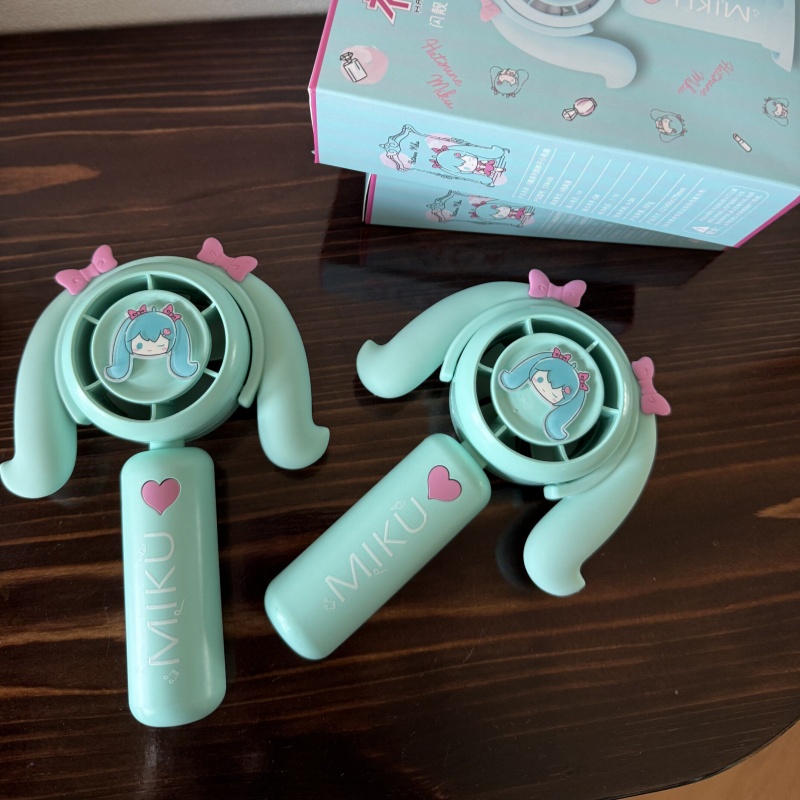 初音ミクミニハンドヘルドファン冷却ファン家庭用オフィス旅行ア - Outdoor Y Camping のレビューと価格